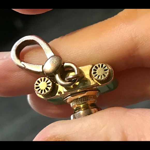 Juicy Couture charm old fashioned camera - Picture 8 of 8